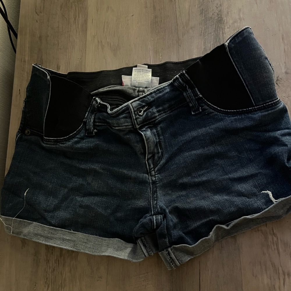 Isabel Maternity Midi Shorts Size 2